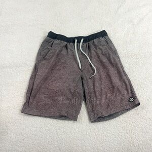 Vuori Shorts Men’s Medium